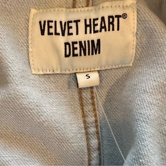 Tie Waist Denim Top - Picture 5 of 5